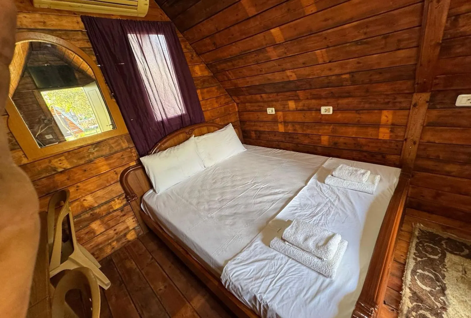 Apartahotel Garden Villa Lake Side&Glamping Ksamil